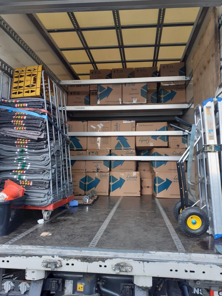 Levering van de inboedel bij de Spaanse woning