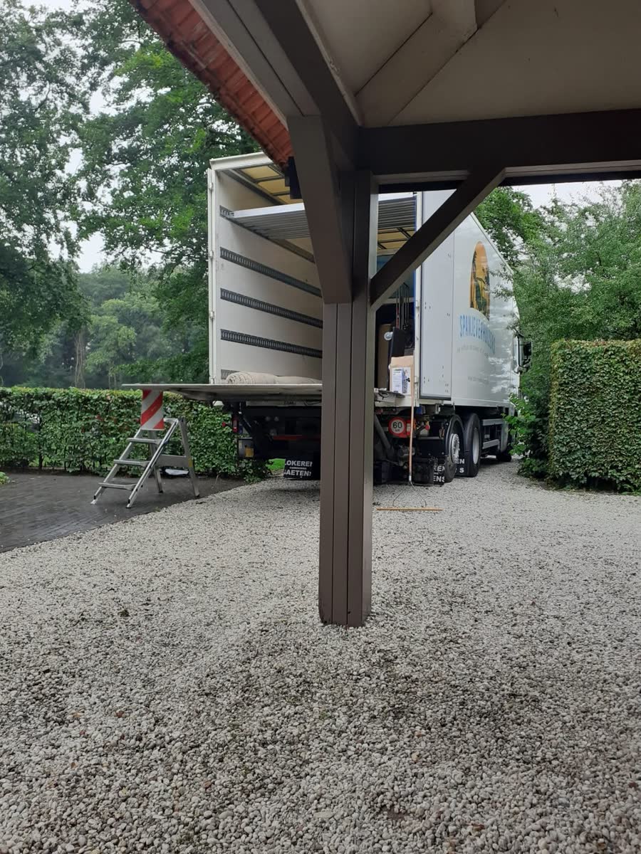 Onze ploeg tijdens het laden